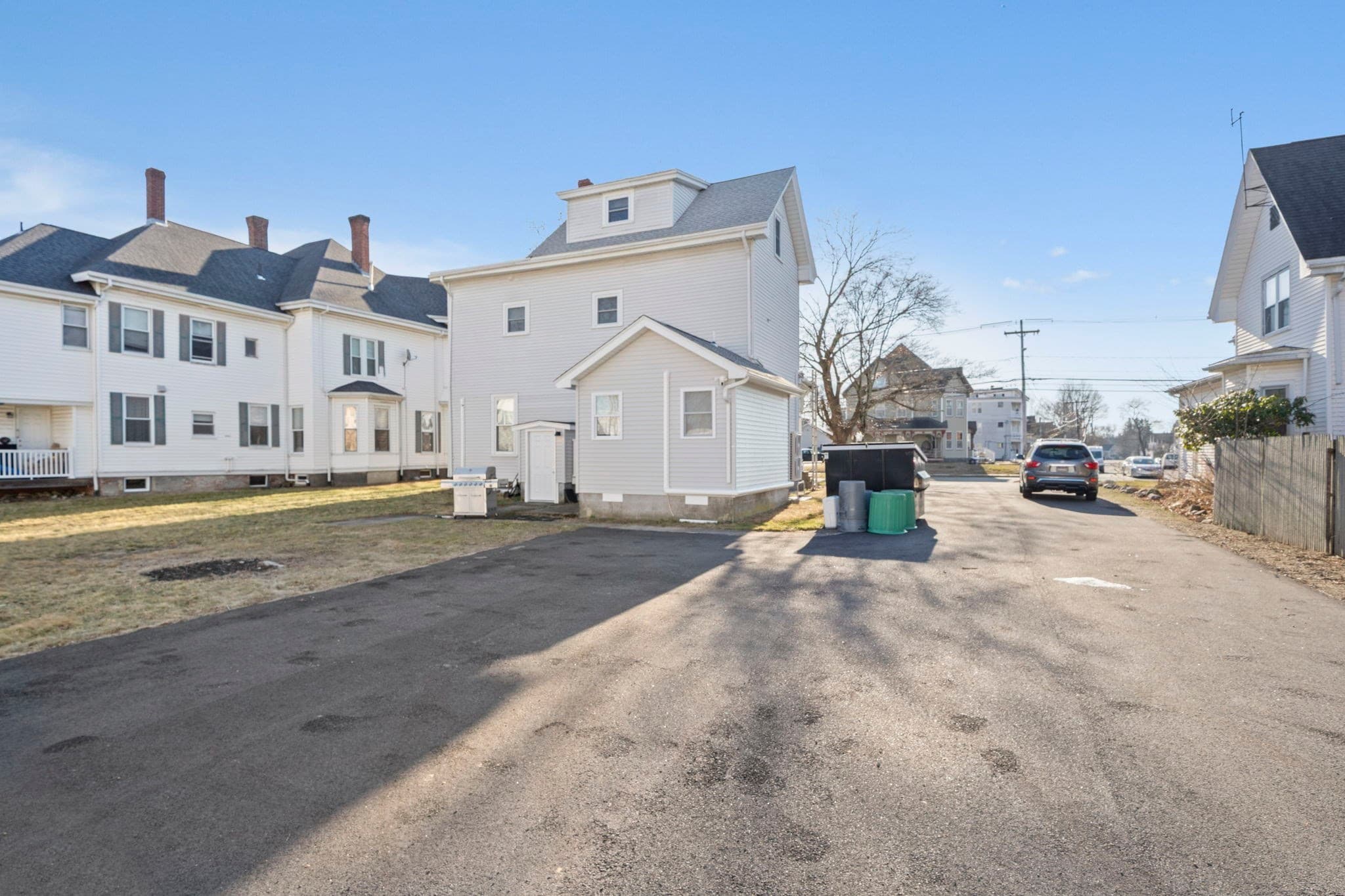 4 Family at 218 South Ave, Whitman MA 02382, photo 4 of 40