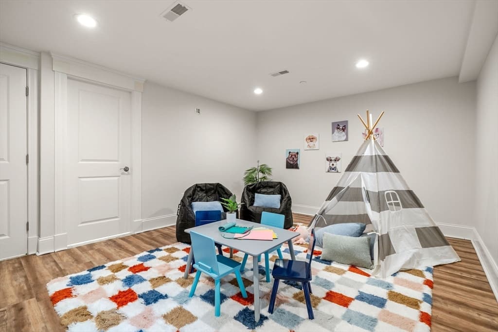 14 Pearl # B, Somerville MA 02145 photo 25