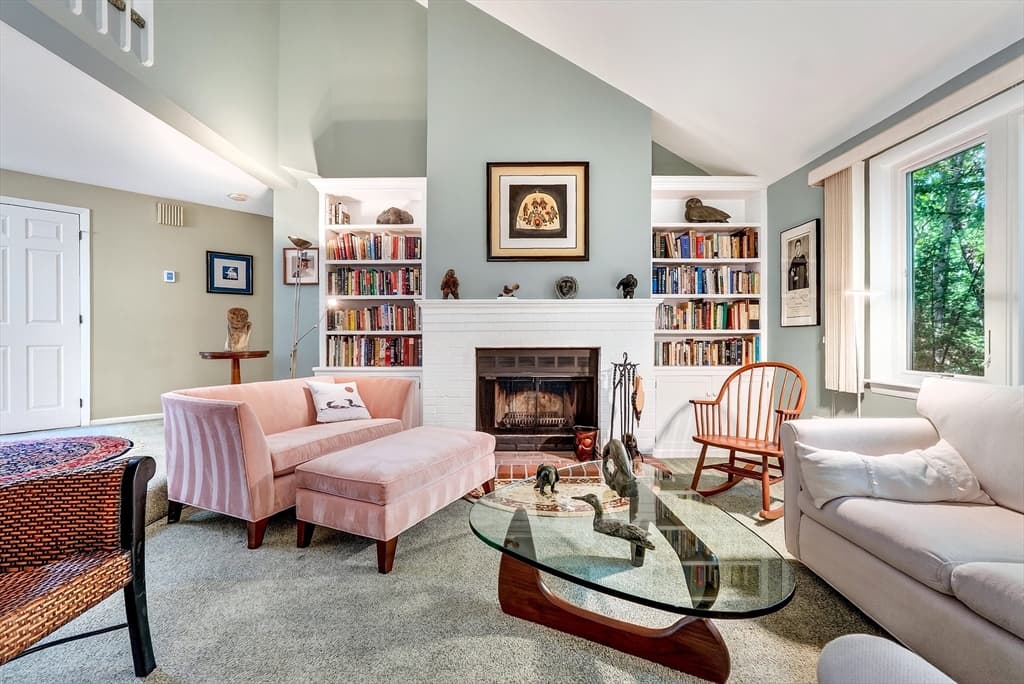 8 Pilgrim Drive # A, Westford MA 01886 photo 4