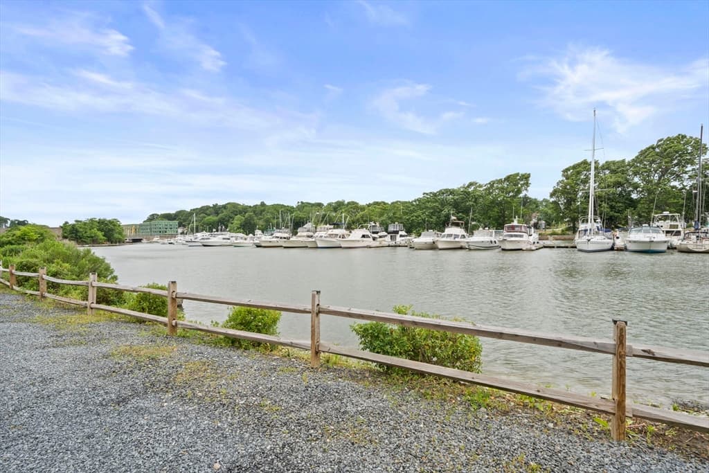 202 Commercial St, Weymouth MA 02188 photo 24