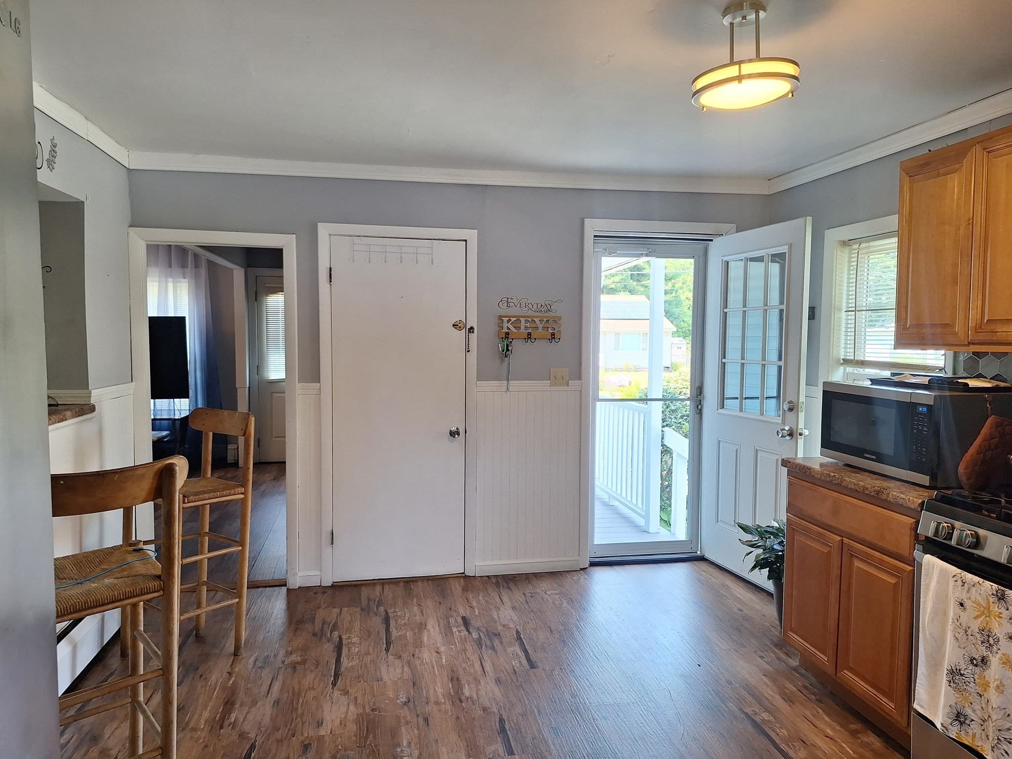 Single Family Residence at 407 Clarendon St, Fitchburg MA 01420, Fitchburg, photo 11 of 28