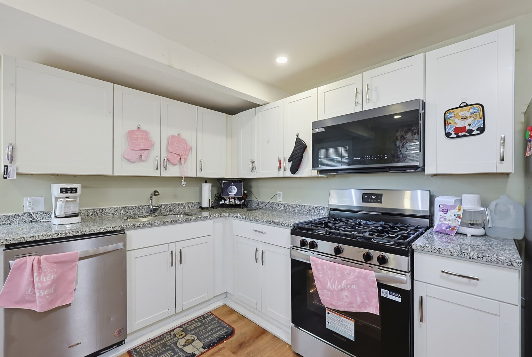 2 Family - 2 Units Side by Side at 6-8 Howell Ct, Chelsea MA 02150, Chelsea, photo 23 of 33