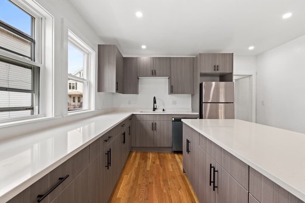46 Revere St., Everett MA 02149 photo 2