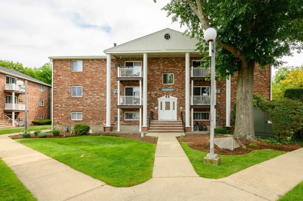 Condominium at 1801 Ocean Street # 21, Marshfield MA 02050, Marshfield, photo 20 of 21