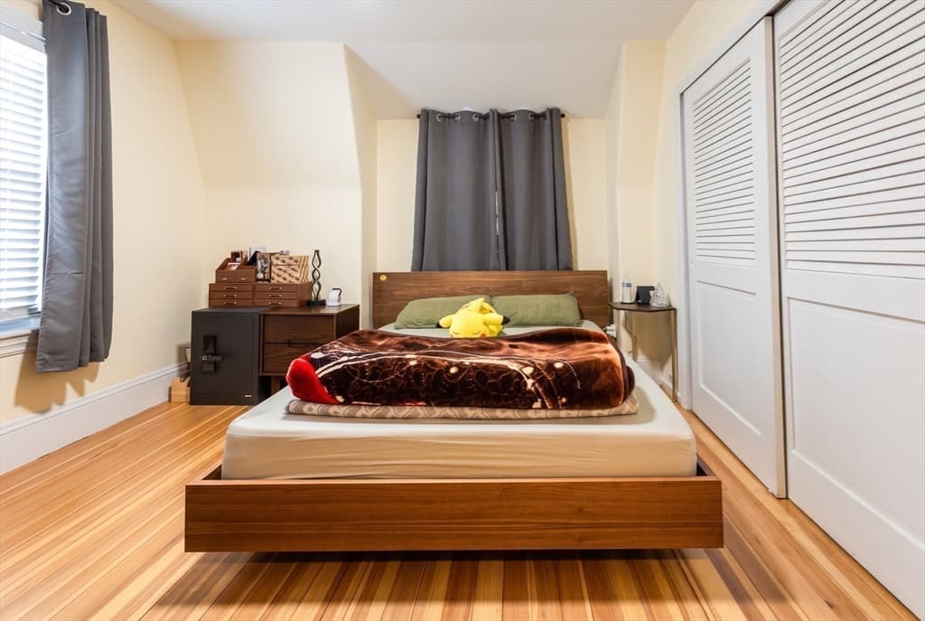 78 Arnold St, Quincy MA 02169 photo 13