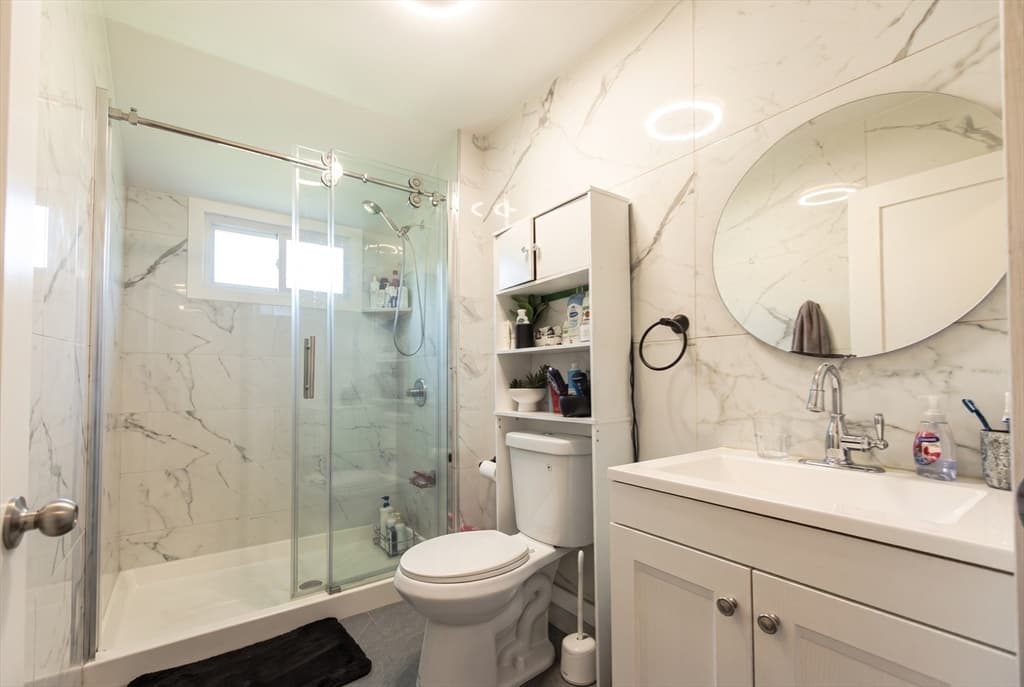 78 Arnold St, Quincy MA 02169 photo 15