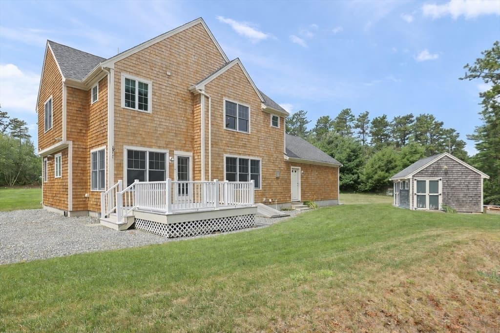 10 Pond Edge Trl, Wareham MA 02571 photo 5