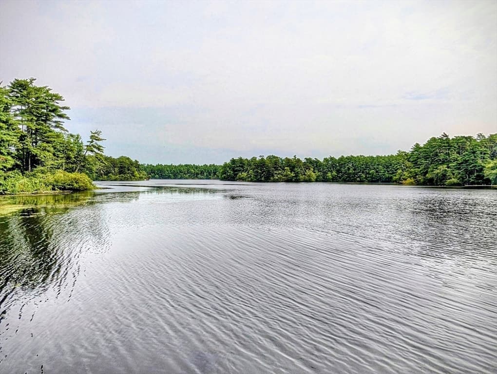 10 Pond Edge Trl, Wareham MA 02571 photo 8