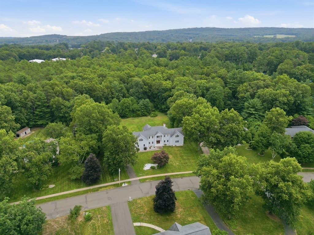 20 Raymond Cir, Westfield MA 01085 photo 41