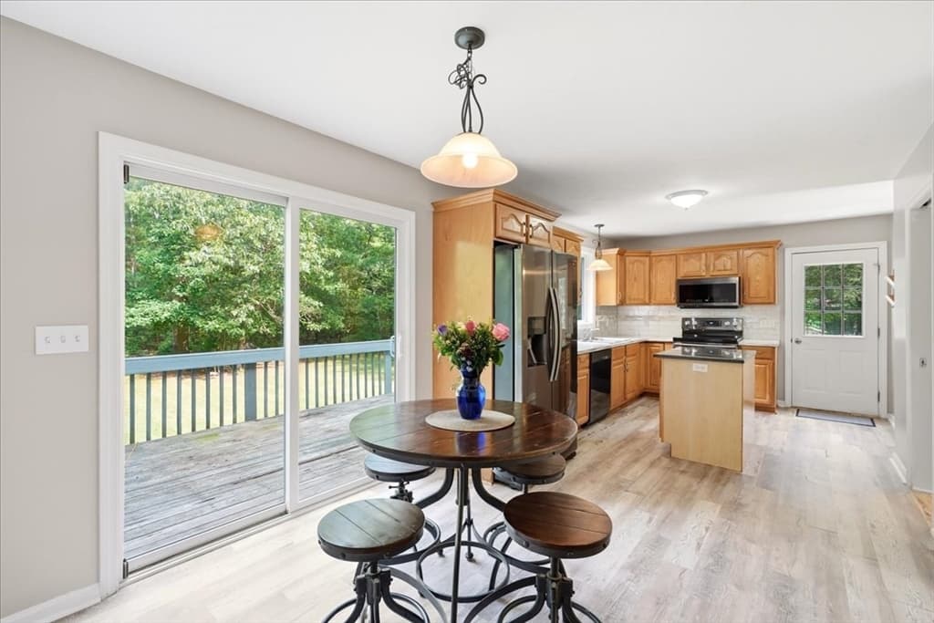 8 Rebecca Rd, Freetown MA 02702 photo 18