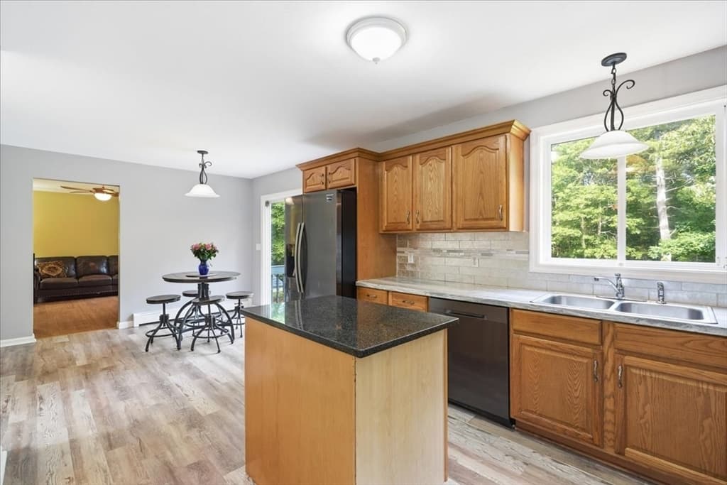 8 Rebecca Rd, Freetown MA 02702 photo 15