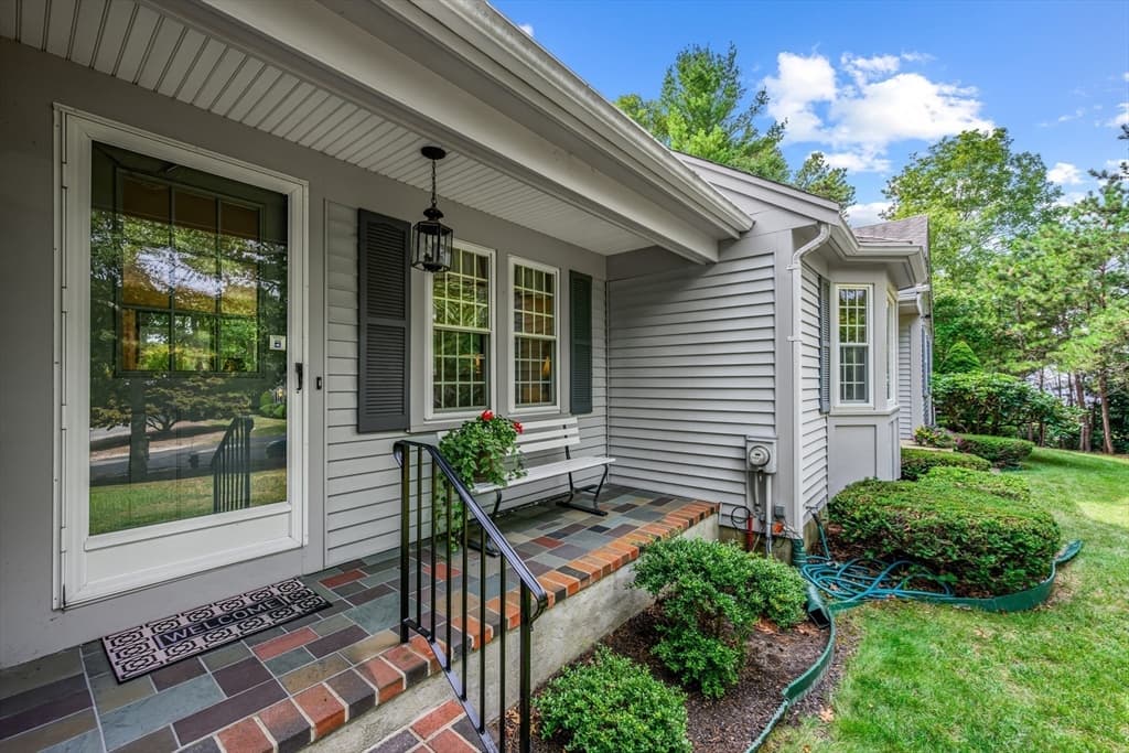 52 Greenland Cir, Yarmouth MA 02675 photo 4