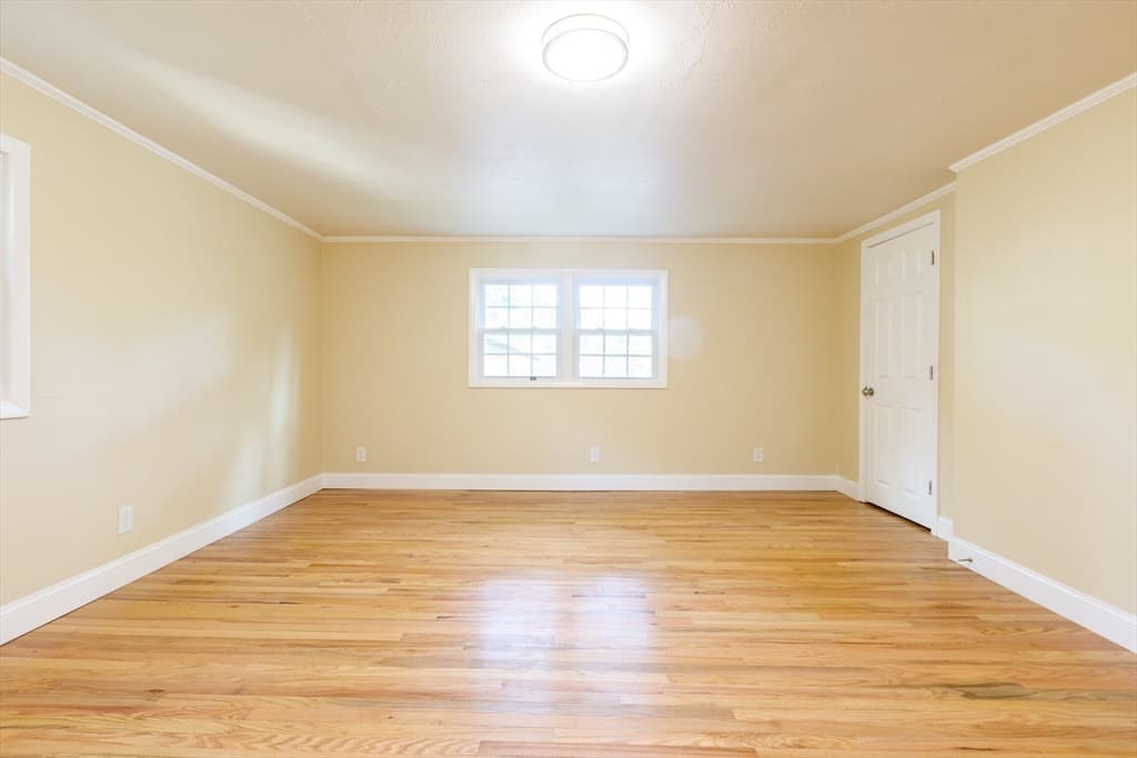 22 Lakeside Ave, Webster MA 01570 photo 17