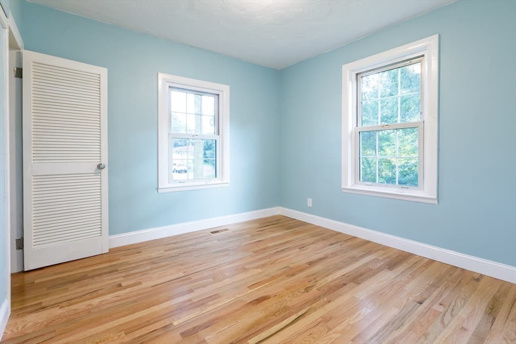 22 Lakeside Ave, Webster MA 01570 photo 12