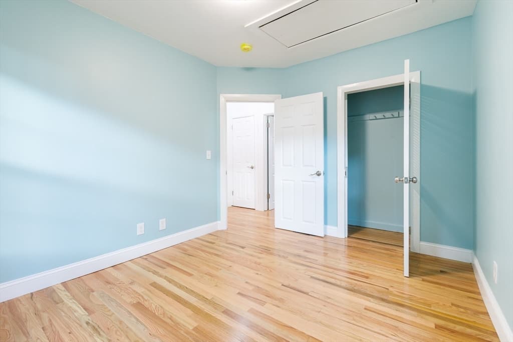 22 Lakeside Ave, Webster MA 01570 photo 11