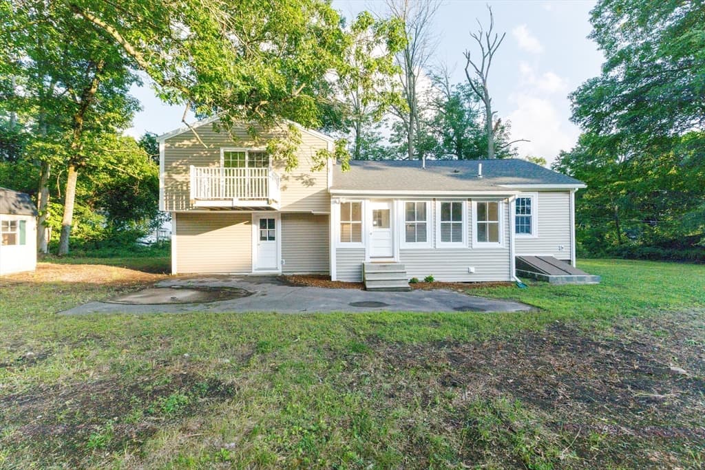 22 Lakeside Ave, Webster MA 01570 photo 19