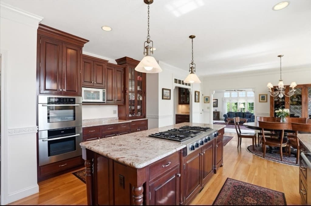 104 Pokanoket Ln, Marshfield MA 02050 photo 9