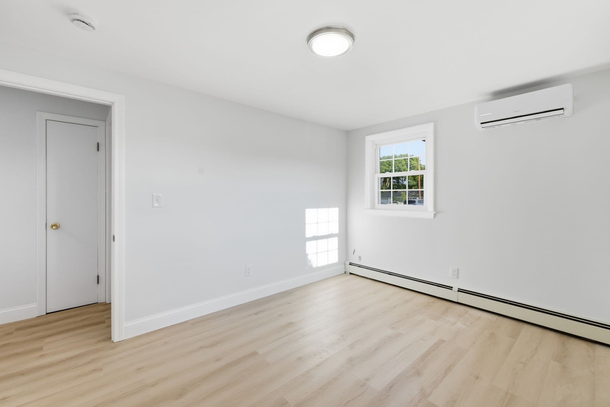 Single Family Residence at 4 Lawrence Rd, Wayland MA 01778, Wayland, photo 13 of 24