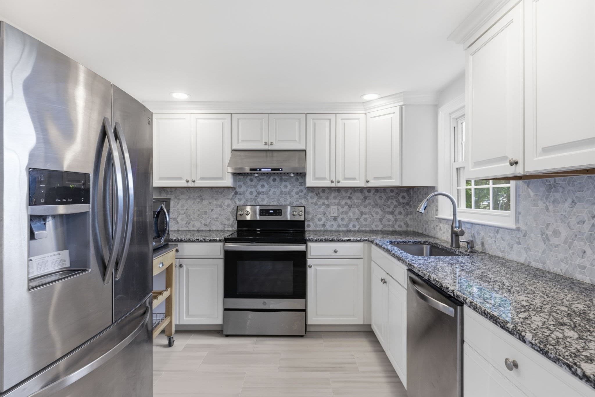 Single Family Residence at 4 Lawrence Rd, Wayland MA 01778, Wayland, photo 9 of 24