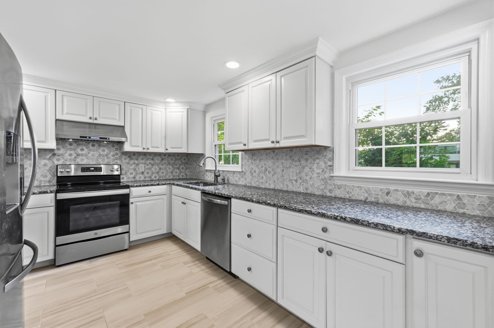 Single Family Residence at 4 Lawrence Rd, Wayland MA 01778, Wayland, photo 8 of 24