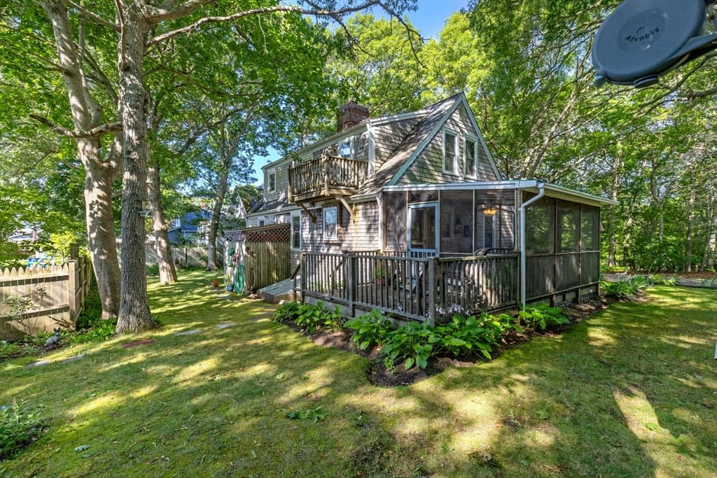 20 Park St, Yarmouth MA 02673 photo 6