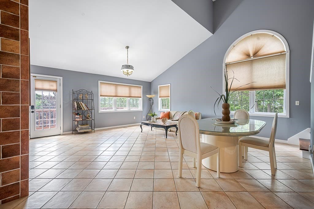 Condominium at 90 Sturbridge Hills Rd # 90, Sturbridge MA 01566, Sturbridge, photo 6 of 38