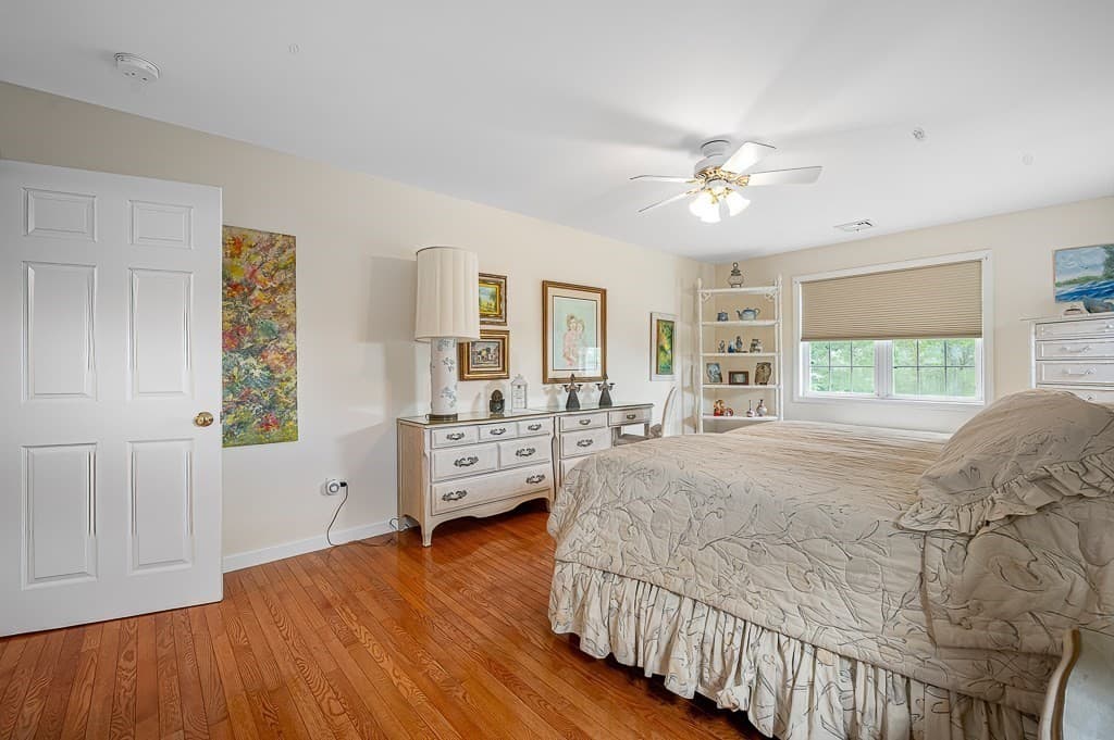 Condominium at 90 Sturbridge Hills Rd # 90, Sturbridge MA 01566, Sturbridge, photo 17 of 38