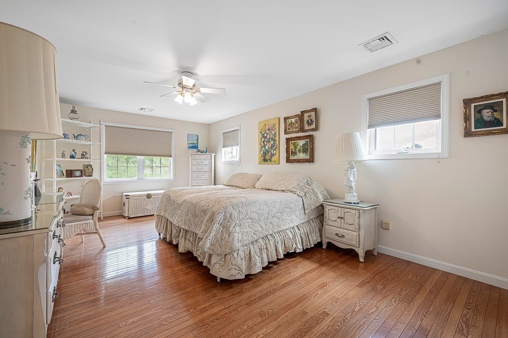 Condominium at 90 Sturbridge Hills Rd # 90, Sturbridge MA 01566, Sturbridge, photo 18 of 38