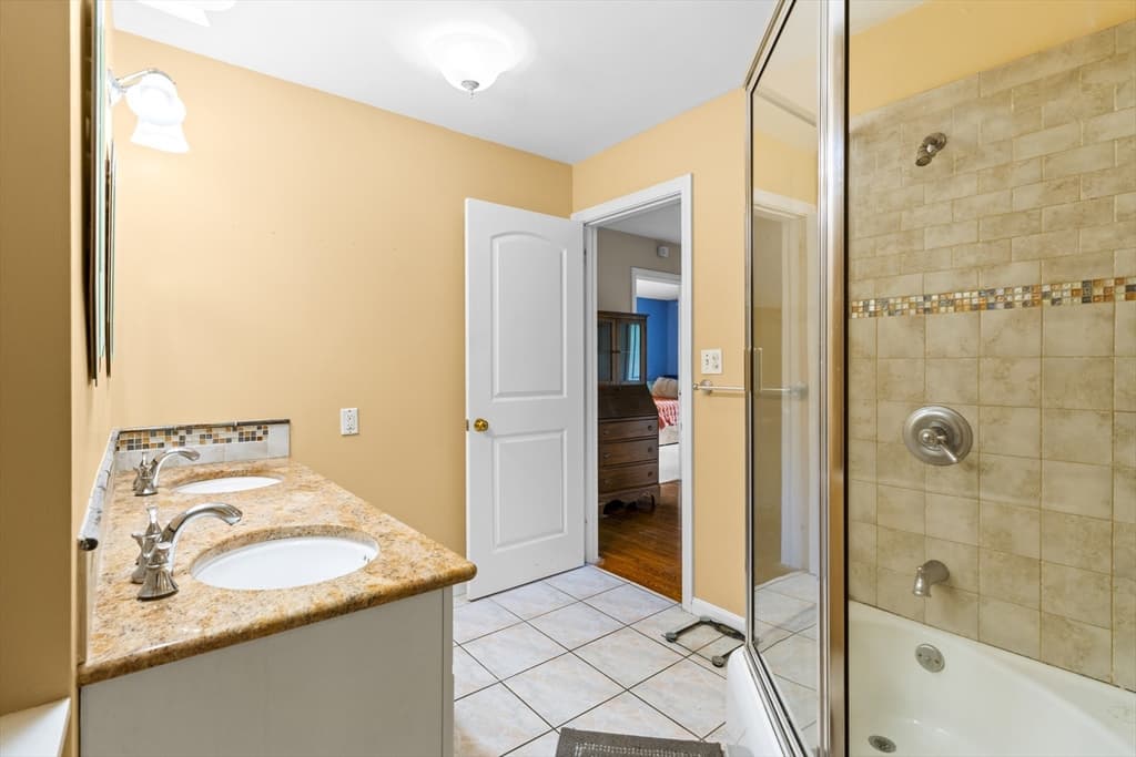 83 Braemoor Rd, Brockton MA 02301 photo 27