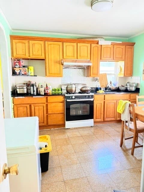 40 Woodbine St, Quincy MA 02170 photo 12