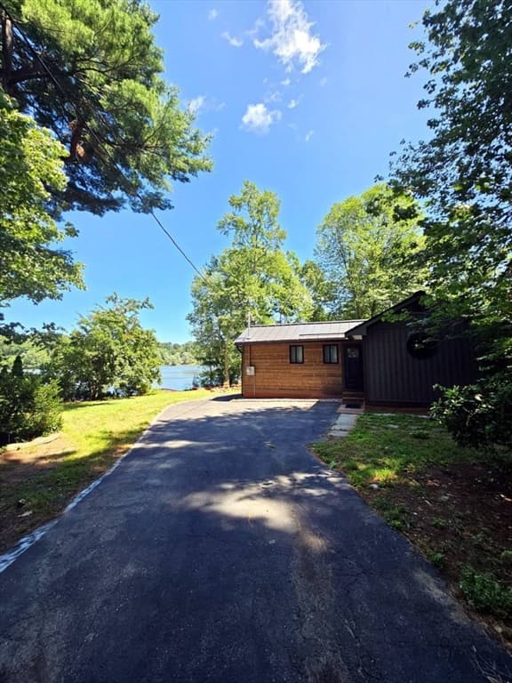 35 Willowwood Ave, Stoughton MA 02072 photo 5