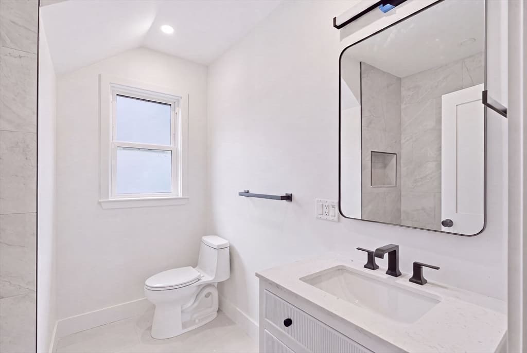 183 Madison St, Malden MA 02148 photo 12