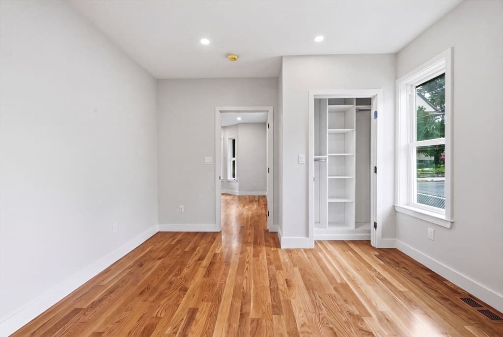 183 Madison St, Malden MA 02148 photo 9