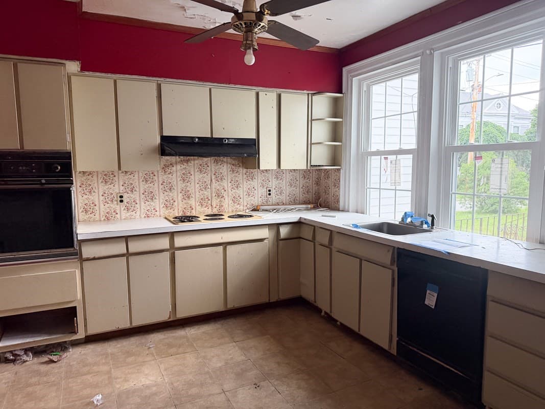 Multi Family at 179 Front St, Winchendon MA 01475, photo 3 of 25