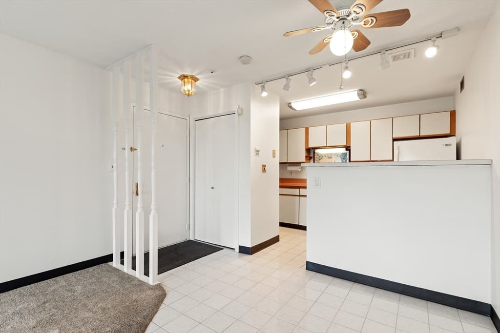 21 Margin St # 27, Lynn MA 01905 photo 8