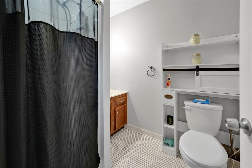 82 Neponset St # B, Canton MA 02021 photo 30