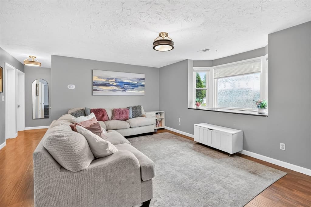 82 Neponset St # B, Canton MA 02021 photo 14