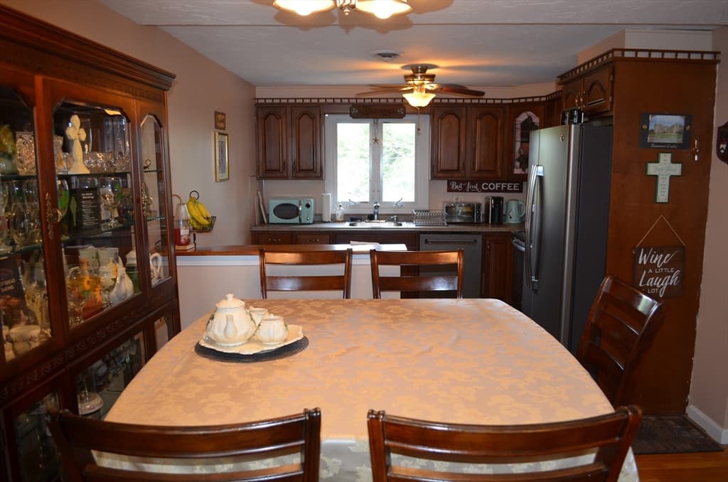 22 Roosevelt Rd # 4, Quincy MA 02169 photo 6