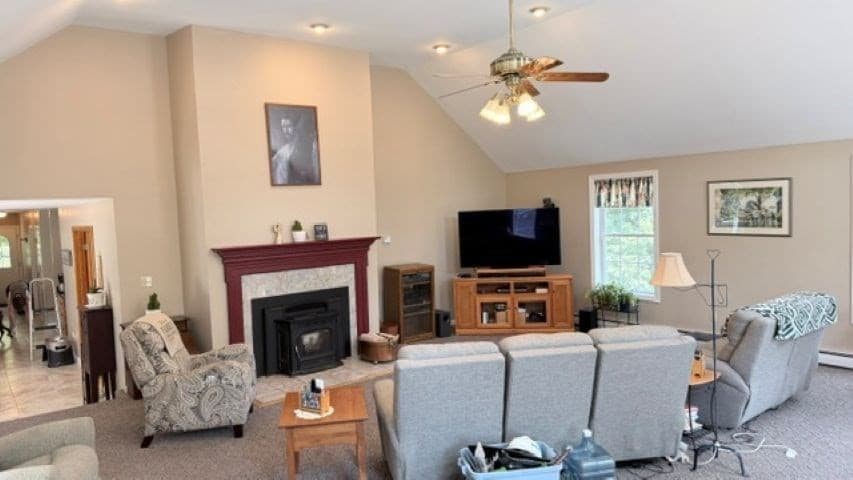 5 Grace Dr, Hudson NH 03051 photo 7