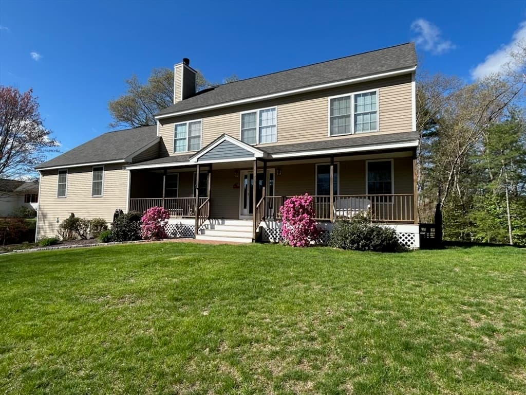 5 Grace Dr, Hudson NH 03051