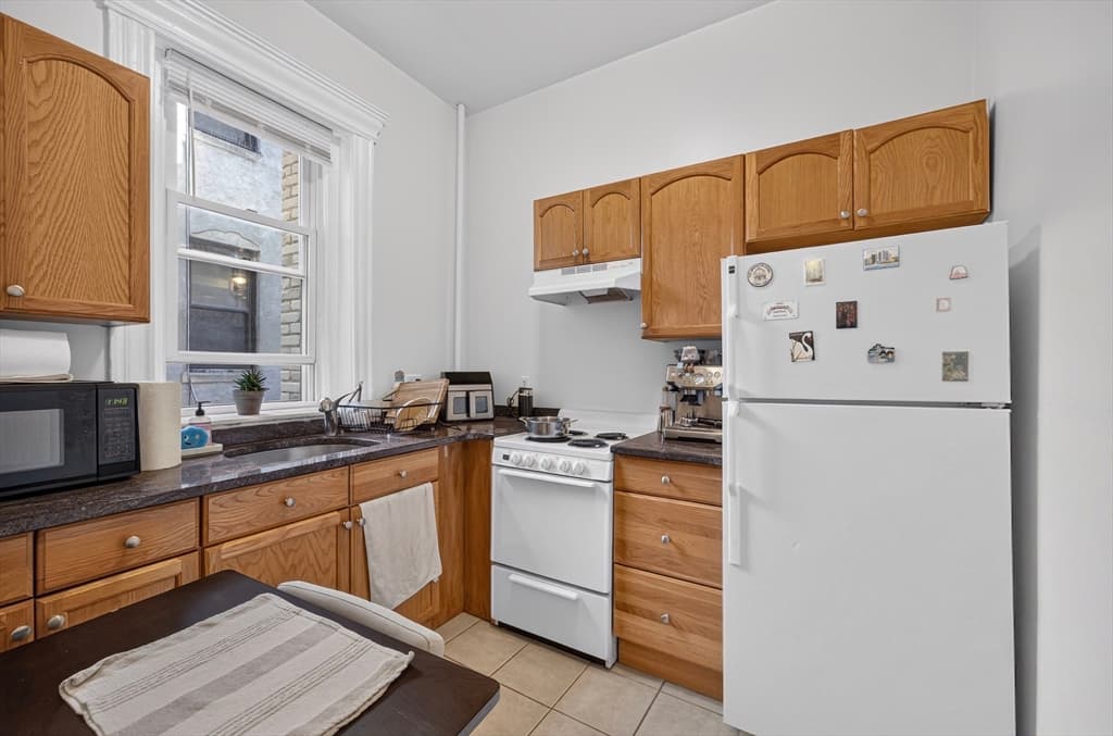 69 Park Drive # 3, Boston MA 02215 photo 3