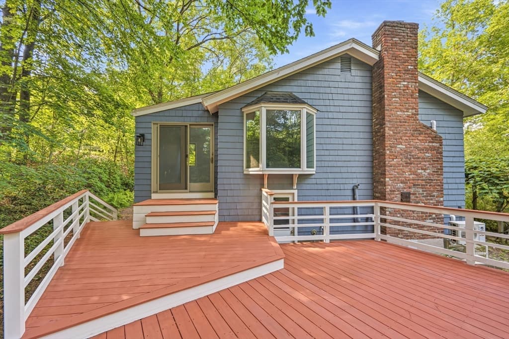 7 Hillcrest Dr, Acton MA 01720 photo 4