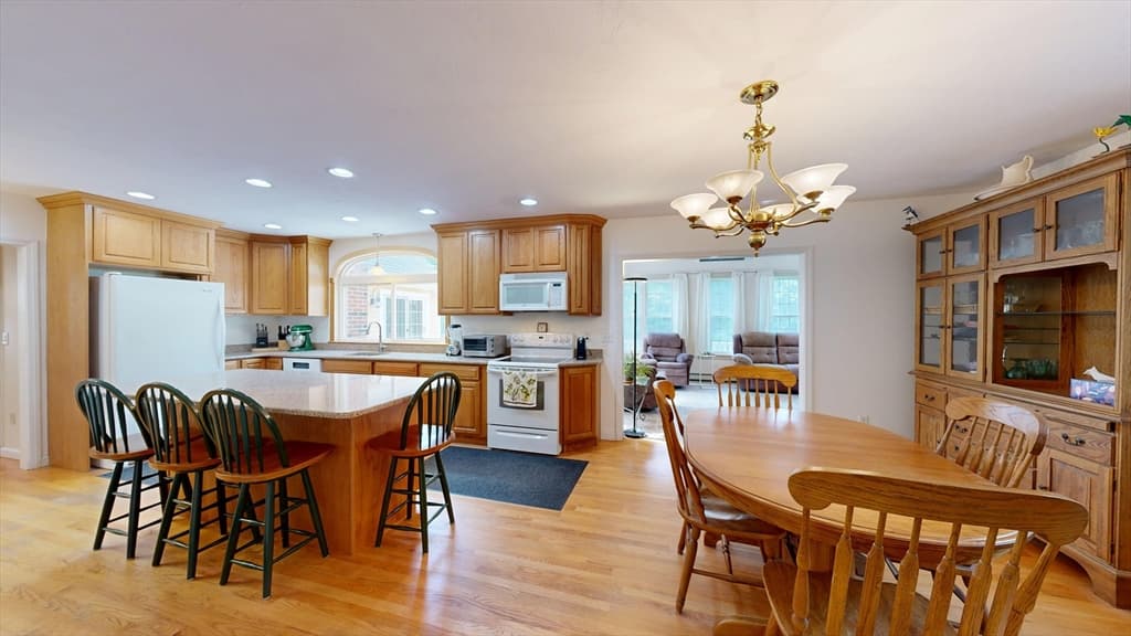 42 Clear Pond Road, Lakeville MA 02347 photo 9