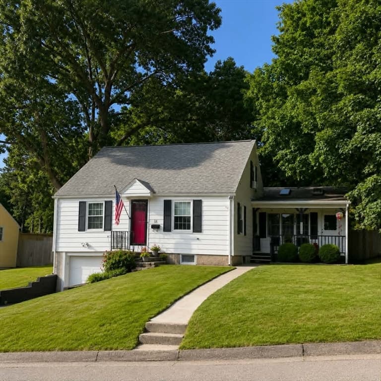 18 Hunnewell Rd, Worcester MA 01606