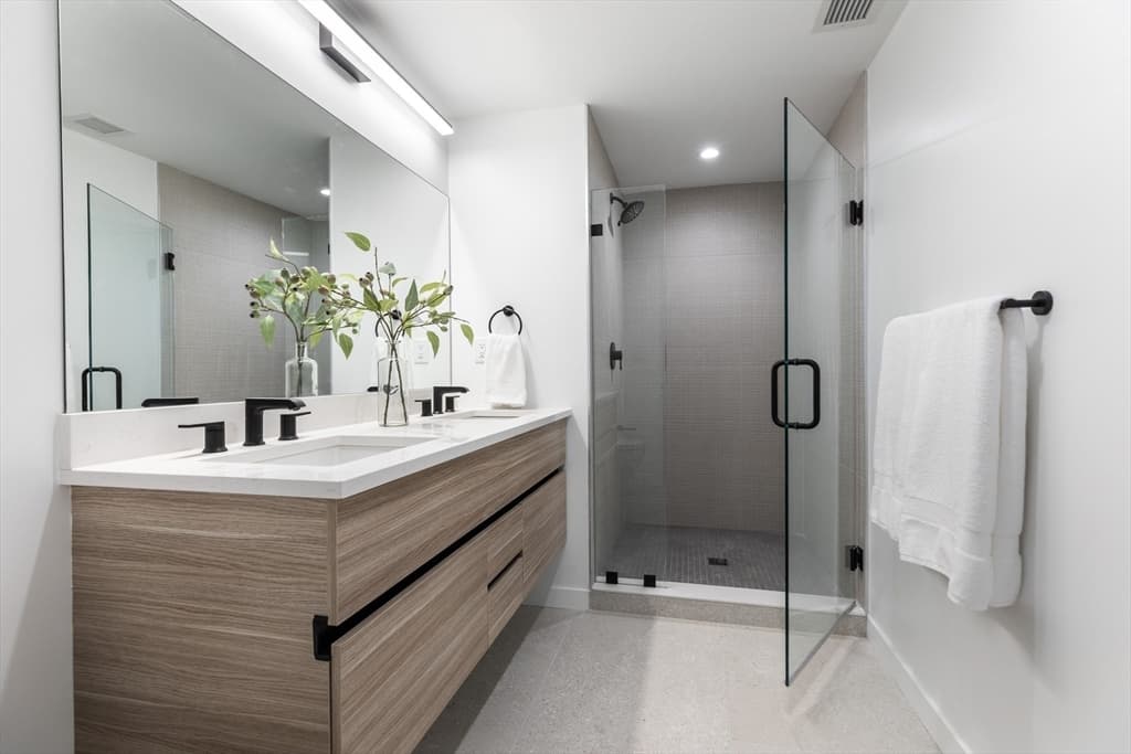1395 Washington Street # 204, Boston MA 02118 photo 9