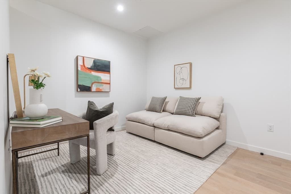 1395 Washington Street # 204, Boston MA 02118 photo 8