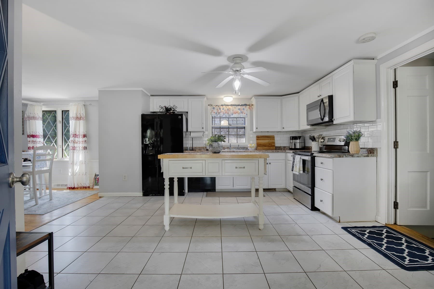 Condominium at 11 Gateway St # 1, Yarmouth MA 02664, photo 6 of 22
