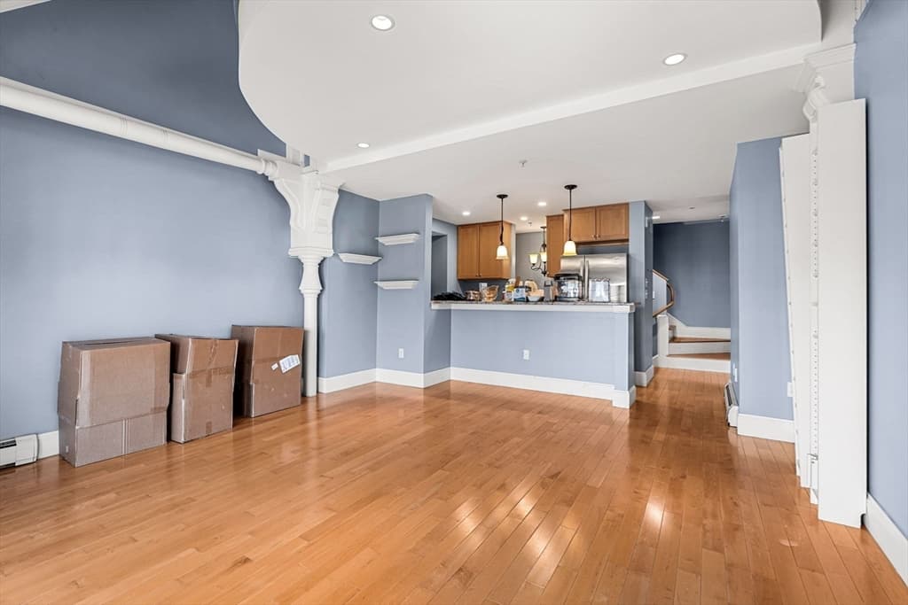 80 Prospect St # 7, Gloucester MA 01930 photo 10