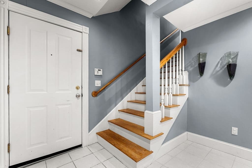 80 Prospect St # 7, Gloucester MA 01930 photo 8