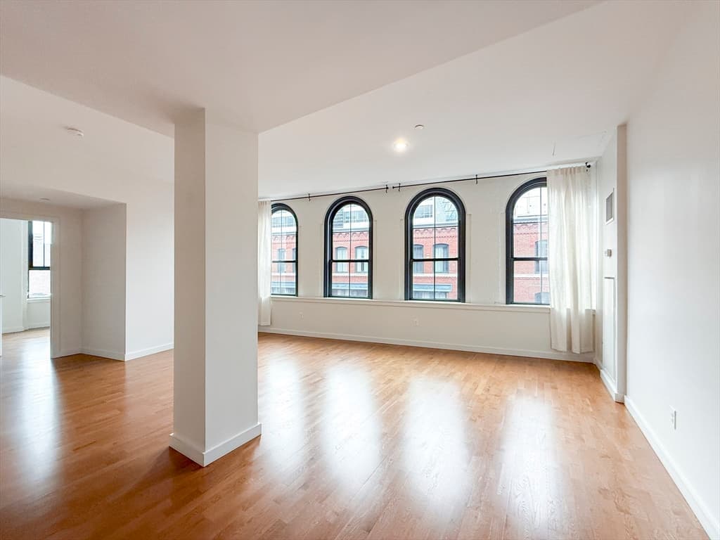 346 Congress St # 518, Boston MA 02210 photo 7